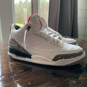 Jordan 3 // OG White/Cement // Restored